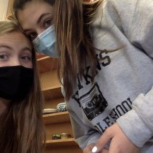 Meet your Posher, Evyandvivi